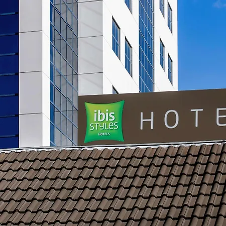 Hotel Ibis Styles Duesseldorf-neuss 3*