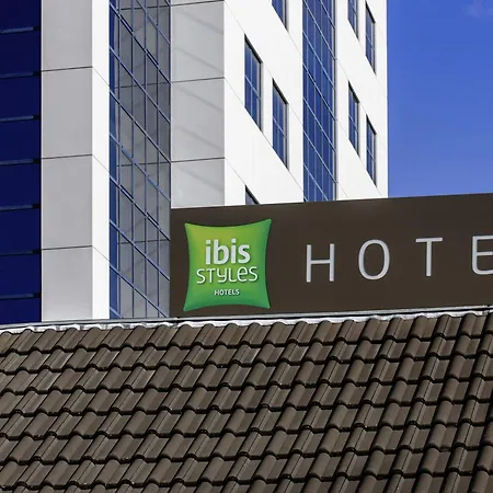Ibis Styles Duesseldorf-neuss Hotel 3*
