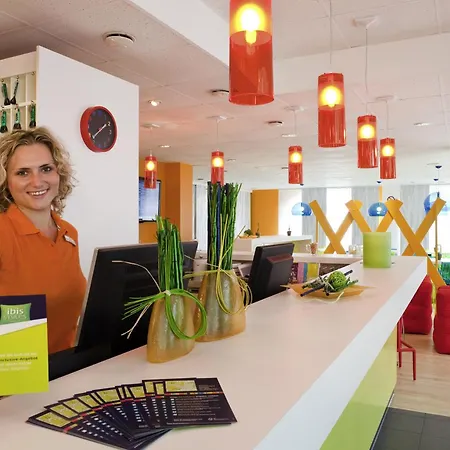 イビス スタイル デュッセルドルフ ノイス